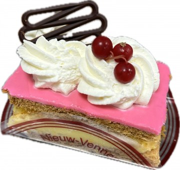 Tompouche met slagroom