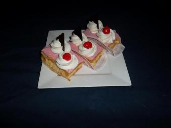 Tompouce met slagroom